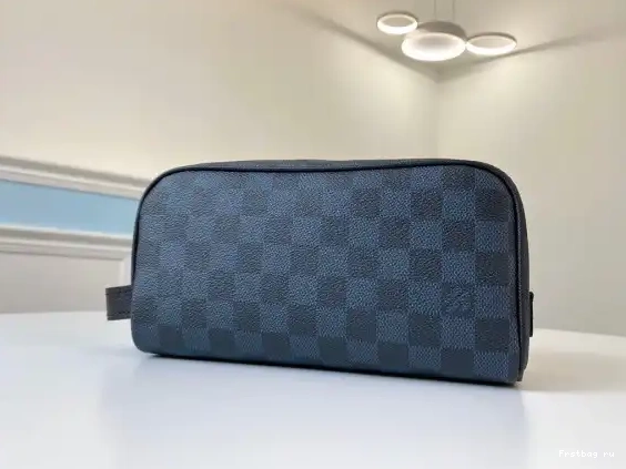 Frstbag ru LOUIS POUCH VUITTON TOILETRY 0516